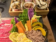 -菌自由丨野生菌火锅特色庭院餐厅(丽江古城店)