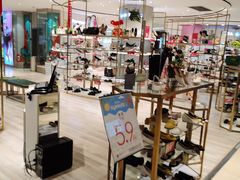 -王府井百货(中州中路店)