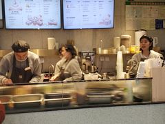 -奈雪的茶(亨特国际广场店)