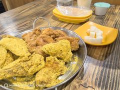 -BHC炸鸡(明洞总店)