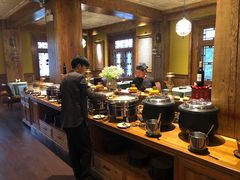 自助取餐区-松赞拉萨林卡酒店