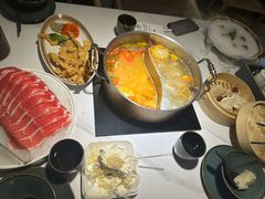 -椰子湾·海南火锅·糟粕醋·椰子鸡(正大广场店)