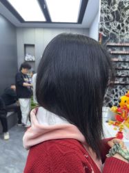 -米可造型烫发染发