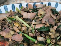 -灵山卢梅燕粉店