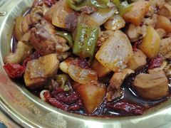 -牛一嘴·兰州牛肉面·大盘鸡(财富中心店)