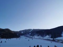 -中旅松花湖滑雪场