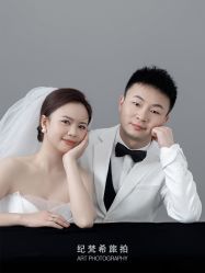 -纪梵希旅拍婚纱摄影(大连总店)