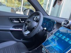 -上海星瀚奔驰4S店(红柳路店)