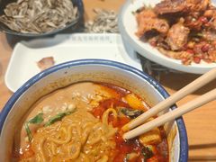 -华府九号海鲜烧烤大排档(龙域店)