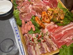 -正宗齐齐哈尔烤肉·齐牛哥鲜切炭火烤肉(杭州总店)