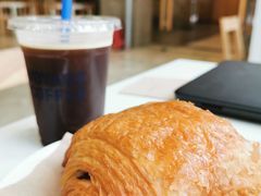 巧克力牛角-VOYAGE COFFEE(北锣鼓巷店)