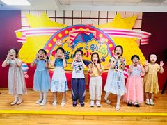 -蓝话筒·少儿成人演讲口才·主持朗诵·戏剧表演(大华第一坊店)