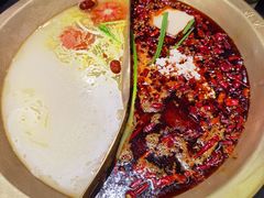 -沸炉重庆老火锅(军事博物馆店)