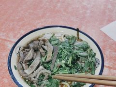 -张氏贵州遵义羊肉粉(伴山名都店)