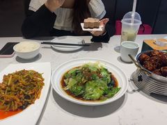 -峨嵋小镇·川菜(勒泰中心店)