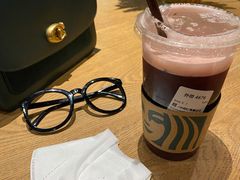 -星巴克臻选(郑州国贸360广场店)