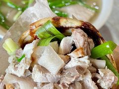 -金卯白肉罩火烧