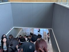 -上海跨国采购会展中心