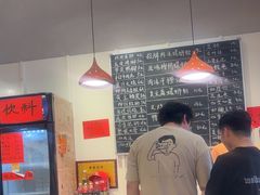 -柳州肥姨妈大骨螺蛳粉(万达中心店)