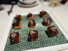 蜜汁烧排脆饼-三利音·玖弄小鲜(浦东嘉里城店)
