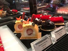-Salon de The de Joel Robuchon(外滩18号店)