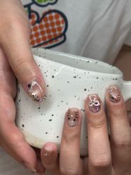 -Fanni美甲美睫皮肤管理