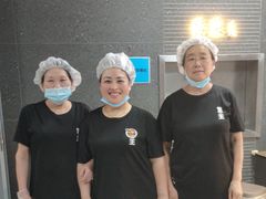 -煲王粤菜餐厅(中侨中心店)