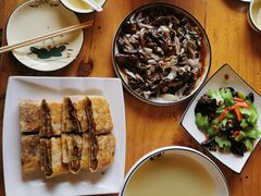 -虹海圣肉饼店家常菜馆