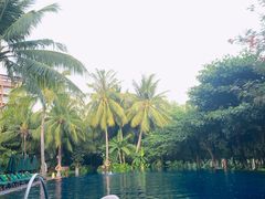 -三亚湾海居铂尔曼度假酒店