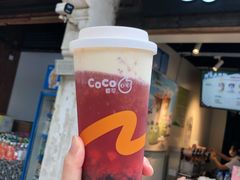 奶霜草莓果茶-CoCo都可(惠山古镇店)