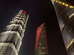 -陆家嘴空中步行连廊