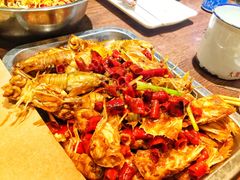 -喝丢一只鞋辣炒海鲜小烧烤(三八广场店)