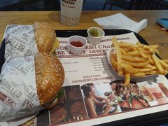 -The Habit Burger Grill 哈比特汉堡(爱琴海店)