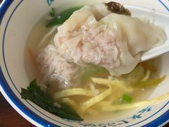 -长人馄饨铺(解放街店)