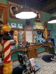 -小戈男士复古理发馆barber shop