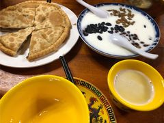 -塔洛藏餐吧(香格里拉古城店)