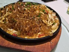 -新一家农家菜(华景新城店)