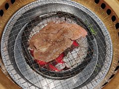 -山川小町·极番烧肉(新地假日广场店)