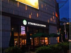 -星巴克(东莞莞城万科中心店)