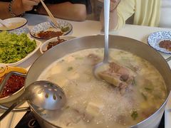 狗肉火锅-英子补身汤(海兰路店)