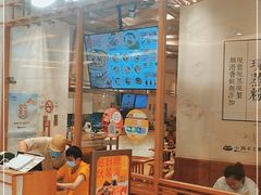 门面-小满手工粉(上海月星环球港店)