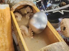 -刘姐啤酒鱼民族演艺餐厅(西街总店)
