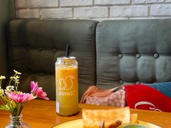 -JINNS锦时 steak&pizza(浸信会礼拜堂旧址店)