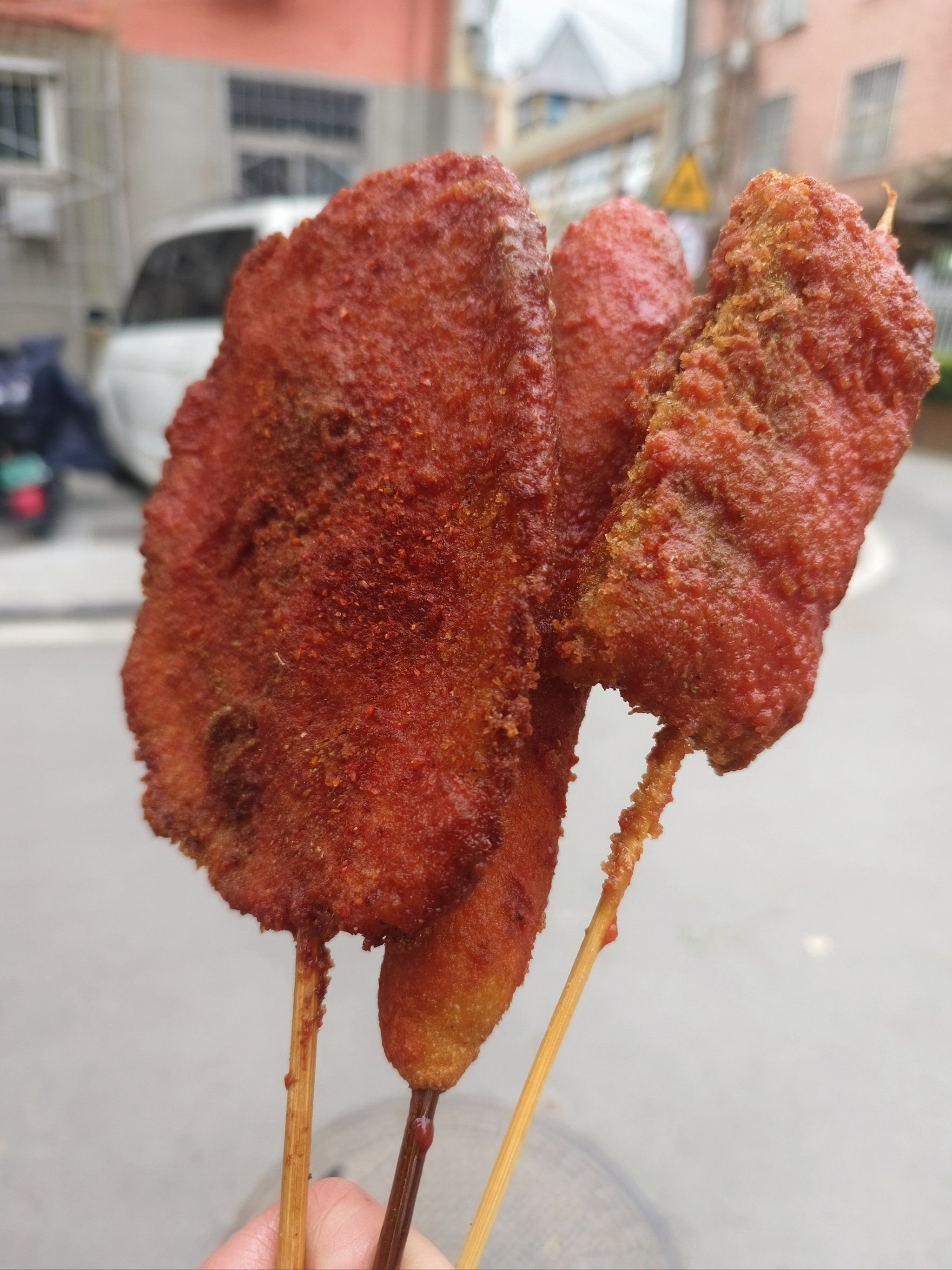 汝河新区小学门口的炸素鸡串,儿时的味道