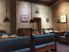 -苹果树下艺术餐厅(通州店)