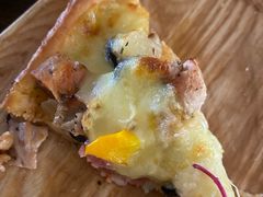 菠萝鸡肉披萨-原石牛扒·约会餐厅(龙城万科里店)