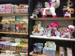 -泡泡玛特POPMART(杭州乐堤港店)