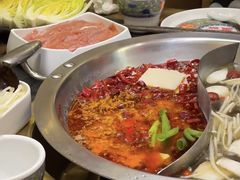 -沸炉重庆老火锅(军事博物馆店)