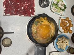 -贵府酸汤牛肉火锅·贵州老字号(飞山街店)