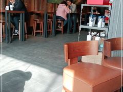大堂-星巴克(枣阳路店)